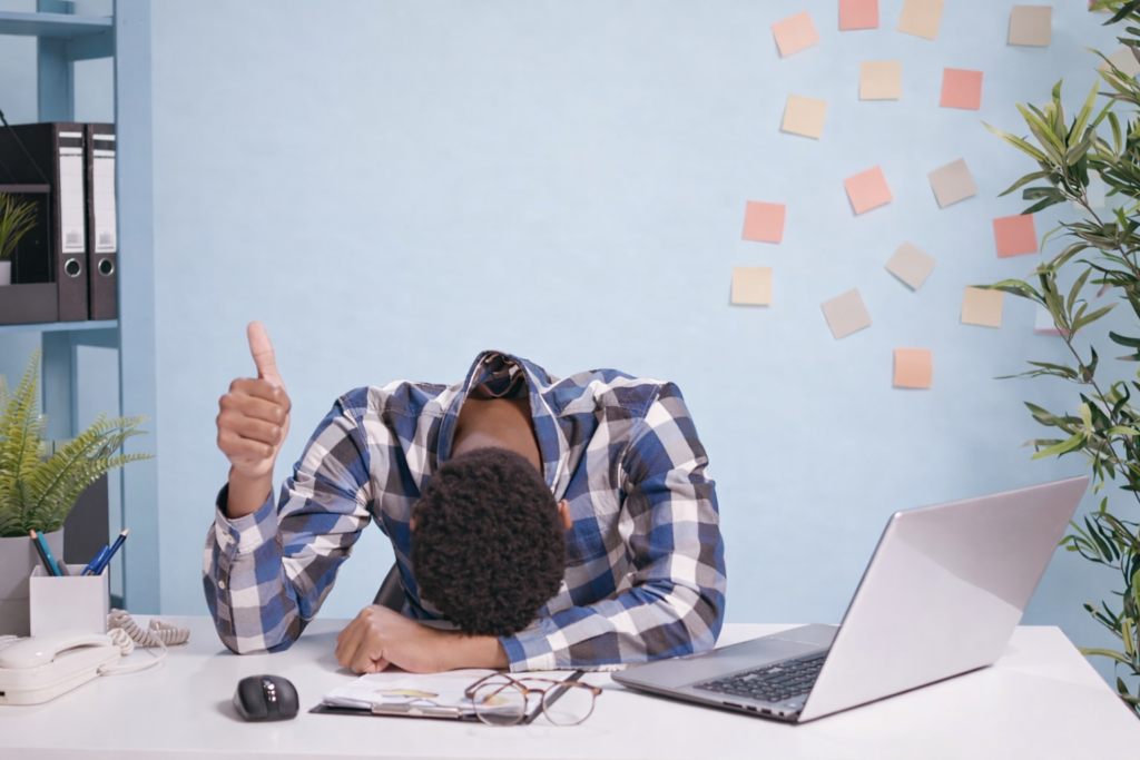 Burnout therapy Greenwich – feeling exhausted at work before seeking Walk & Talk therapy in Greenwich Park